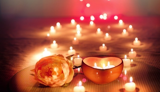 Atmosfera San Valentino: profumi e luci per la serata più romantica  dell'anno - Artigiano in fiera