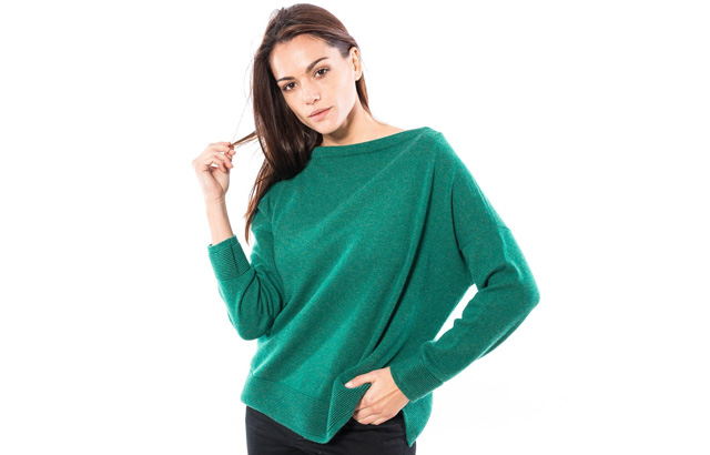 Maglia da donna puro cashmere scollo a barca