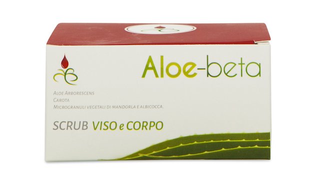 Scrub viso con aloe arborescens