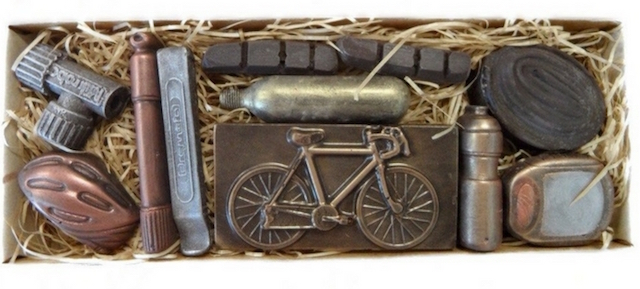 Set da ciclista di cioccolato fondente