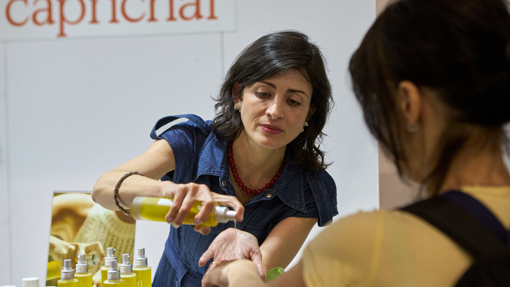 Artigiana calabrese ad Anteprima d'estate